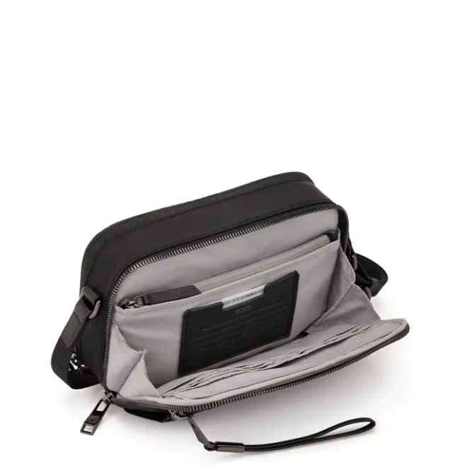 Clearance Tumi Voyageur Logan Crossbody black/gunmetal