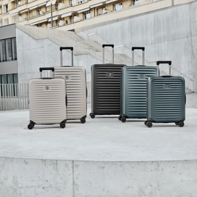 Discount Victorinox Airox Advanced Large Case stone white