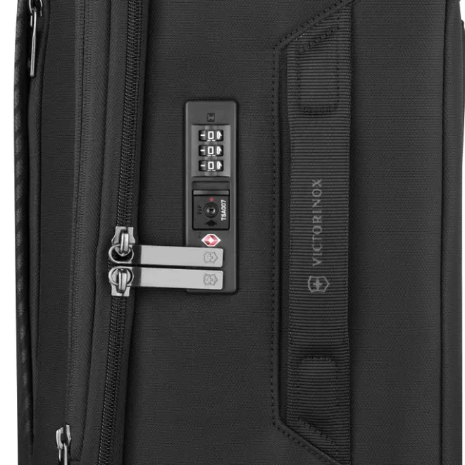 Discount Victorinox Crosslight Large Softside Case black