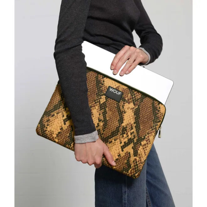Hot Wouf Boa Laptop Sleeve 15-16" multi